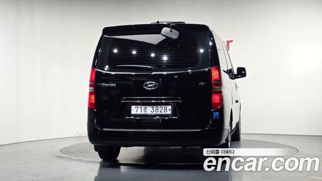 Hyundai Grand Starex Camping car 2019 — фото 4