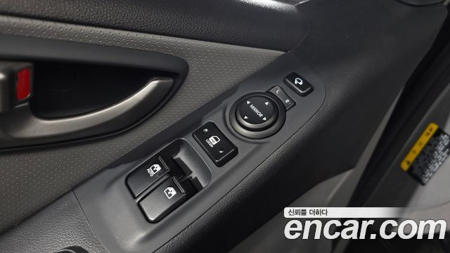 Hyundai Grand Starex Camping car 2019 — фото 35