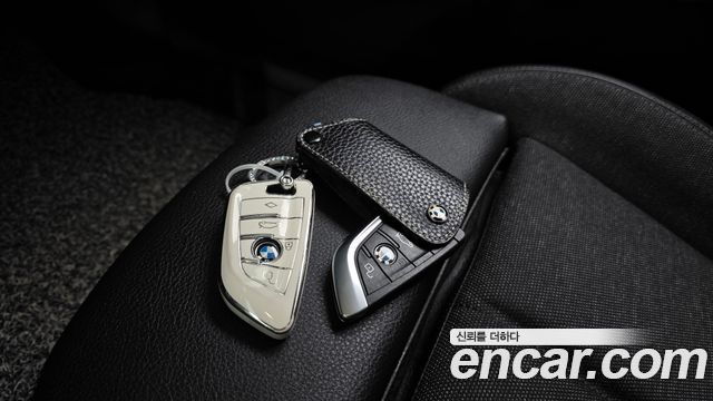 BMW 1 Series (F40) 118d Joy 2021 — фото 19