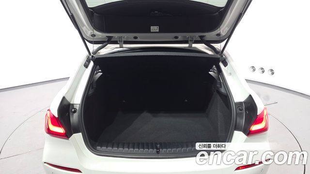BMW 1 Series (F40) 118d Joy 2021 — фото 20