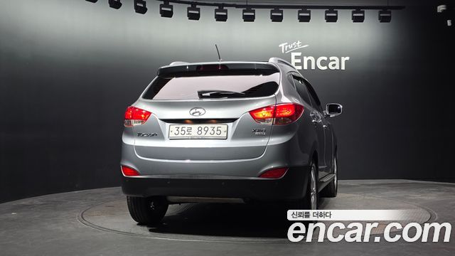 Hyundai Tucson ix Diesel 2WD X20 Special Pack 2013 — фото 4