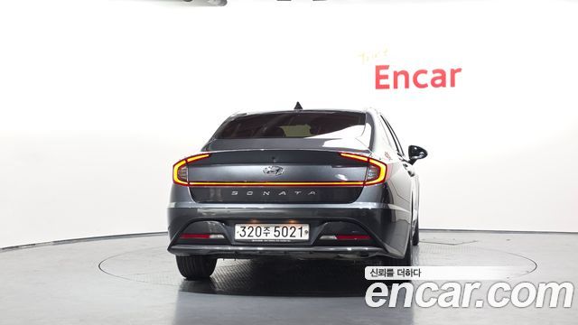 Hyundai Sonata (DN8) 2.0 Premium Family 2020 — фото 4