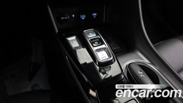 Hyundai Sonata (DN8) 2.0 Premium Family 2020 — фото 9