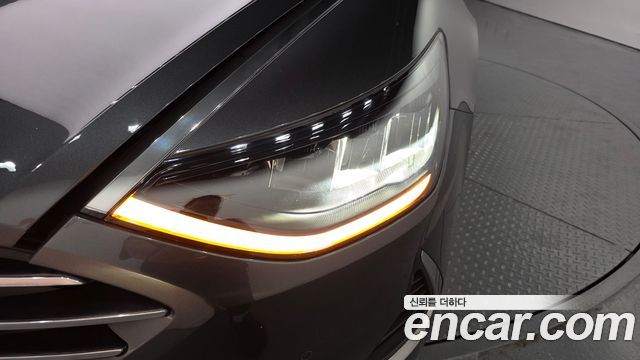 Hyundai Sonata (DN8) 2.0 Premium Family 2020 — фото 22