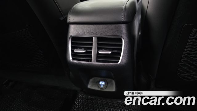 Hyundai Sonata (DN8) 2.0 Premium Family 2020 — фото 31