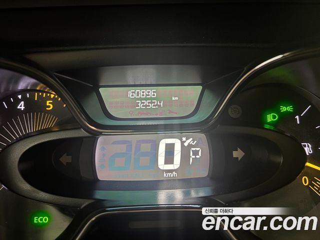 Renault Korea QM3 RE 2015 — фото 6