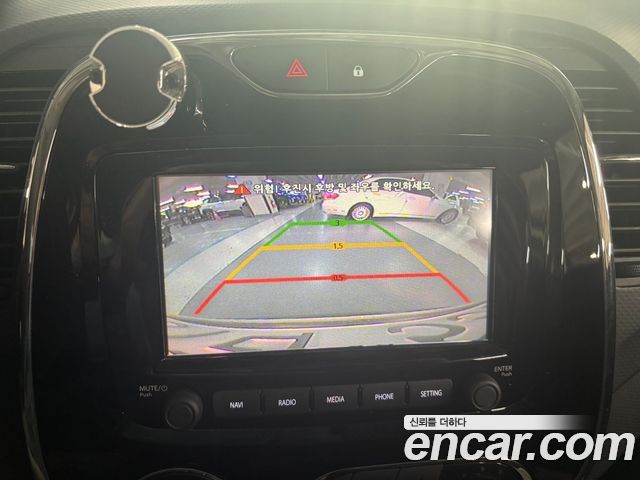 Renault Korea QM3 RE 2015 — фото 8