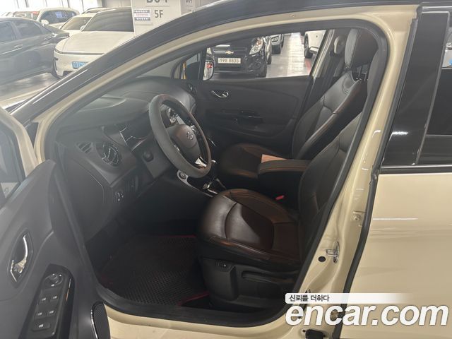 Renault Korea QM3 RE 2015 — фото 18