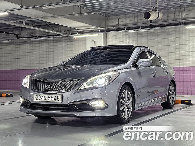 Hyundai Grandeur (HG) HG240 Modern
