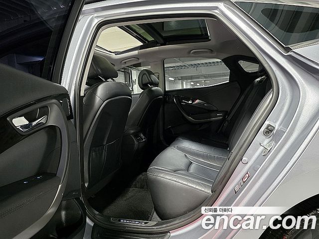 Hyundai Grandeur (HG) HG240 Modern 2016 — фото 19