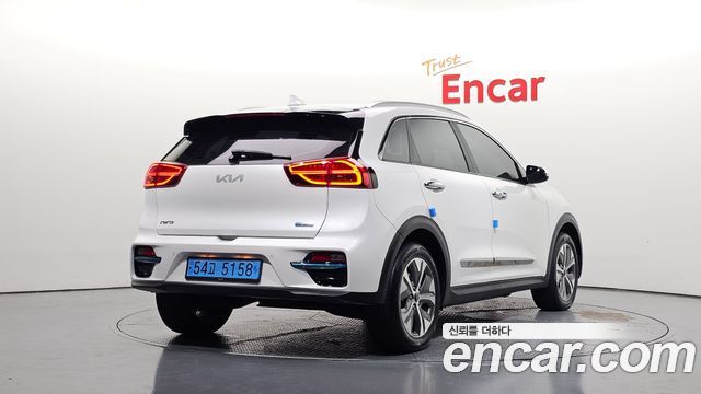 Kia Niro EV Prestige 2022 — фото 2