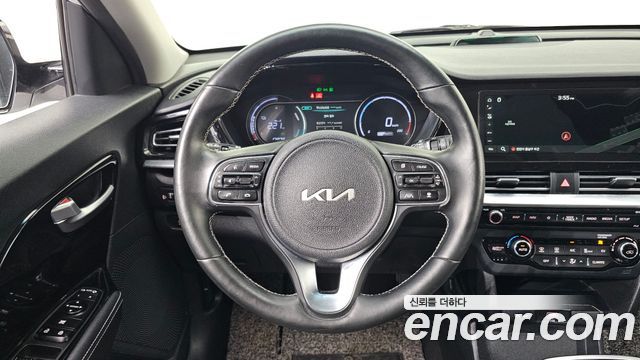 Kia Niro EV Prestige 2022 — фото 15