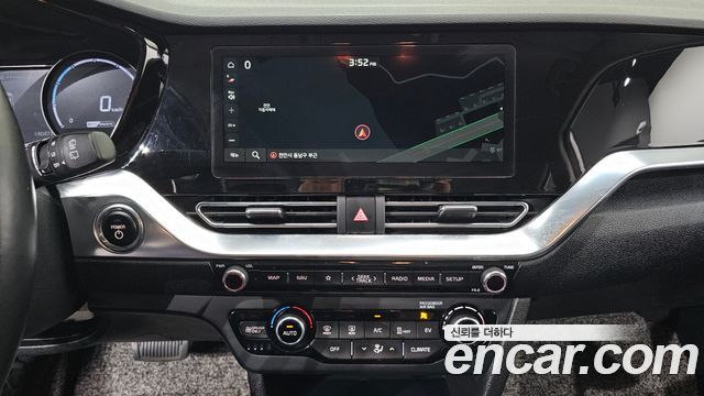 Kia Niro EV Prestige 2022 — фото 16