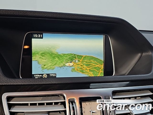 Mercedes-Benz E-Class (W212) E250 BlueTec 4MATIC AV 2016 — фото 18
