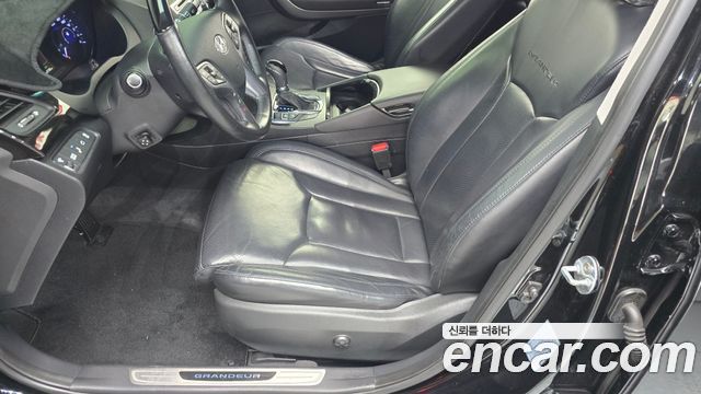 Hyundai Grandeur (HG) HG300 Exclusive Collection 2017 — фото 17
