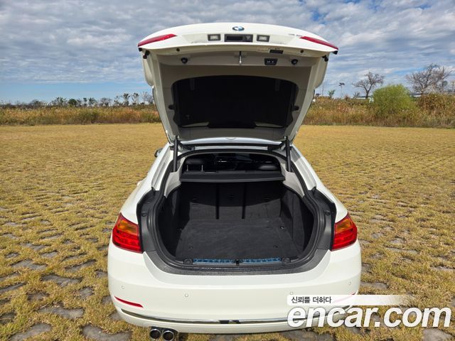 BMW 4 Series (F32) 420d Luxury GranCoupe 2015 — фото 20