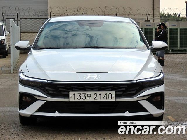 Hyundai Avante (CN7) 1.6 Smart