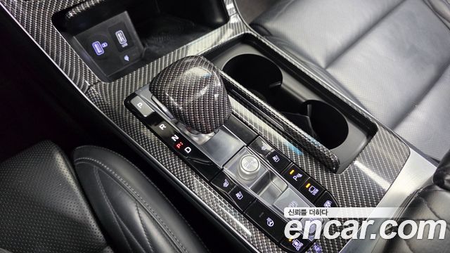 Kia K7 Premier 3.0 GDI Signature 2020 — фото 9