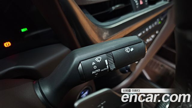 Lexus ES300h (VII) Executive 2019 — фото 31