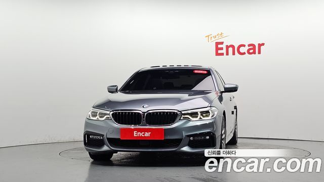BMW 5 Series (G30) 520d xDrive M Sport Package Plus 2017 — фото 3