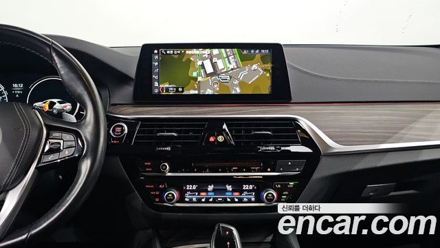 BMW 5 Series (G30) 520d xDrive M Sport Package Plus 2017 — фото 14