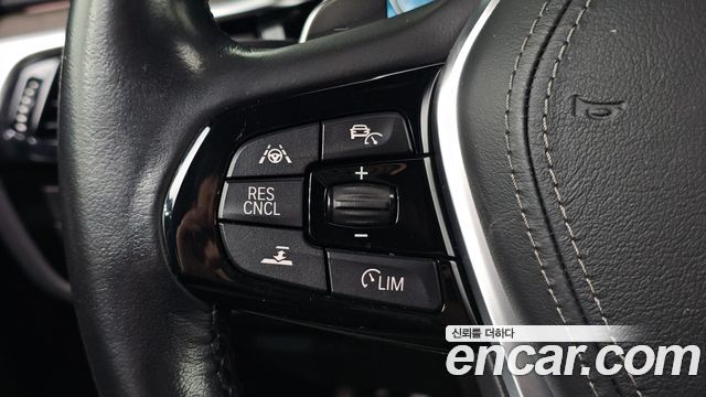 BMW 5 Series (G30) 520d xDrive M Sport Package Plus 2017 — фото 29