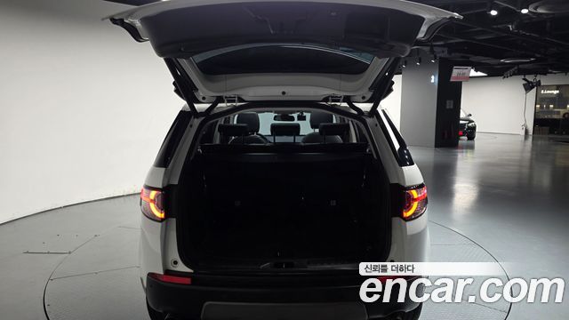 Land Rover Discovery Sport 2.0 TD4 SE (150PS) 2019 — фото 24