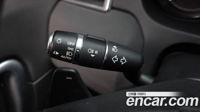 Land Rover Discovery Sport 2.0 TD4 SE (150PS) 2019 — фото 35