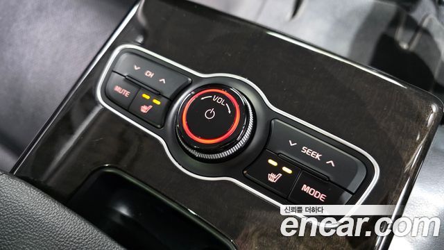 Kia K7 LPI 3.0 Luxury 2013 — фото 19