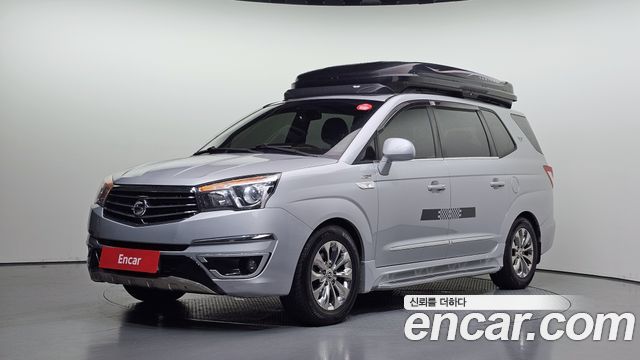 KG Mobility (SsangYong) Korando Turismo 4WD TX 9-seater