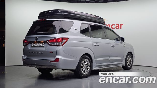 KG Mobility (SsangYong) Korando Turismo 4WD TX 9-seater 2017 — фото 2