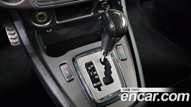 KG Mobility (SsangYong) Korando Turismo 4WD TX 9-seater 2017 — фото 9