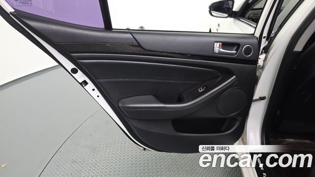 Kia K7 LPI 3.0 Prestige 2013 — фото 31