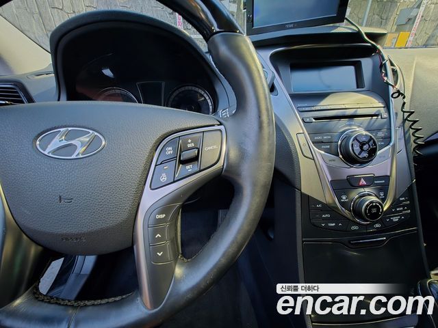 Hyundai Grandeur (HG) HG240 Modern 2013 — фото 7
