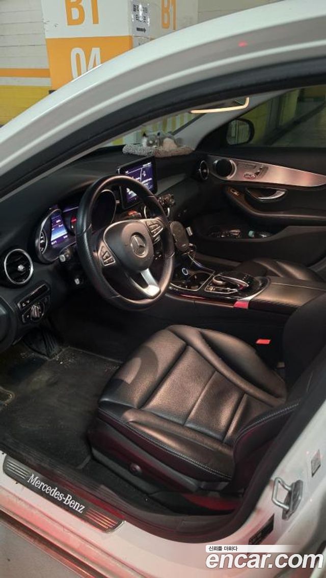 Mercedes-Benz C-Class (W205) C220 d Avantgarde 2016 — фото 4