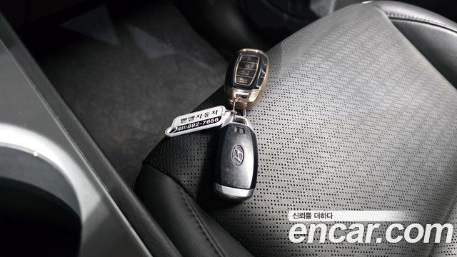 Hyundai Kona Electric Premium 2020 — фото 15