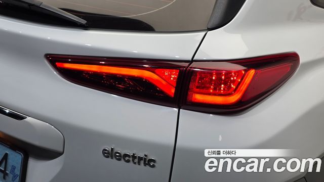 Hyundai Kona Electric Premium 2020 — фото 23