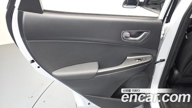 Hyundai Kona Electric Premium 2020 — фото 25