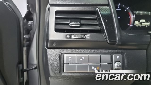 KG Mobility (SsangYong) Rexton Sports Diesel 2.2 4WD Prestige Special 2020 — фото 18