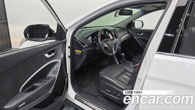 Hyundai Santa Fe (DM) Diesel(e-VGT) 2.0 2WD Exclusive 2015 — фото 10