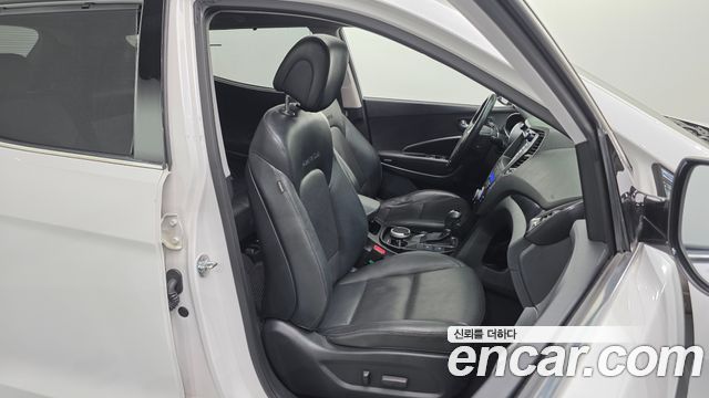 Hyundai Santa Fe (DM) Diesel(e-VGT) 2.0 2WD Exclusive 2015 — фото 12