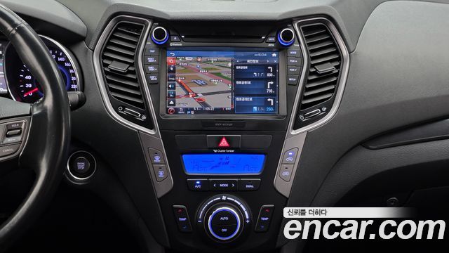 Hyundai Santa Fe (DM) Diesel(e-VGT) 2.0 2WD Exclusive 2015 — фото 17