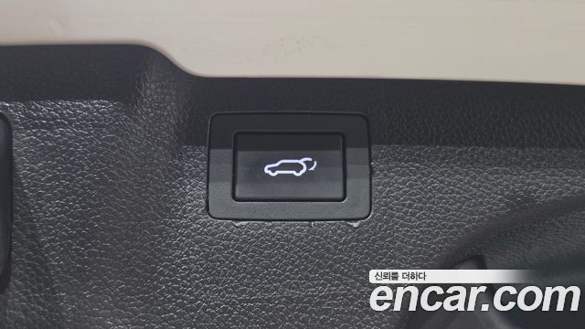 Hyundai Santa Fe (DM) Diesel(e-VGT) 2.0 2WD Exclusive 2015 — фото 18