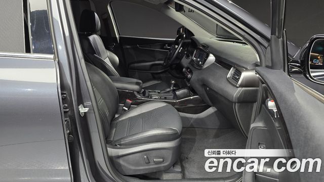 Kia Sorento Diesel 2.0 2WD Prestige 2015 — фото 11