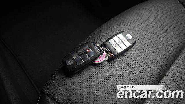Kia Sorento Diesel 2.0 2WD Prestige 2015 — фото 17
