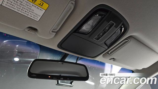 Kia Sorento Diesel 2.0 2WD Prestige 2015 — фото 18