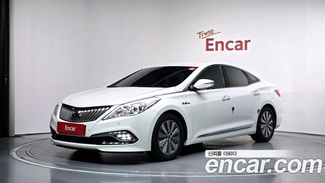 Hyundai Grandeur Hybrid (HG) Premium