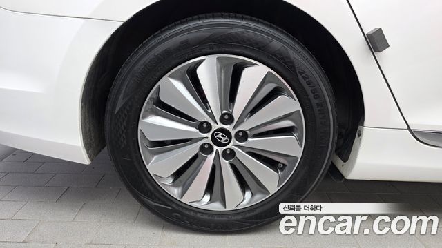 Hyundai Grandeur Hybrid (HG) Premium 2015 — фото 5