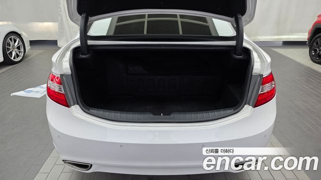 Hyundai Grandeur Hybrid (HG) Premium 2015 — фото 20