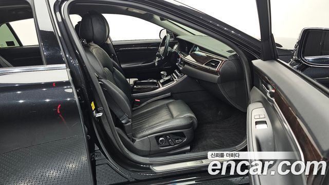 Genesis EQ900 3.8 GDI AWD Premium Luxury 2018 — фото 26